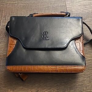 Vintage, 1980s, Bellerose Silk Lined, Leather cross body bag, Shoulder/Handbag